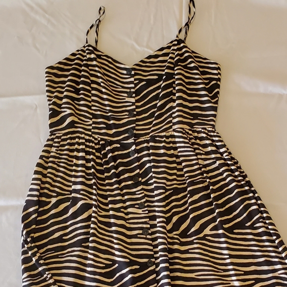 H&M Dress zebra print midi NWT - Picture 7 of 8